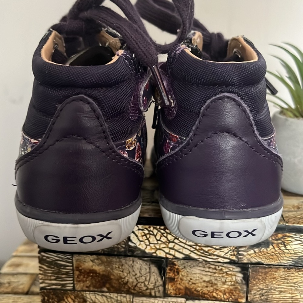 GEOX Baby Walking Shoes - Leather - Size 5.5 - Picture 8 of 13